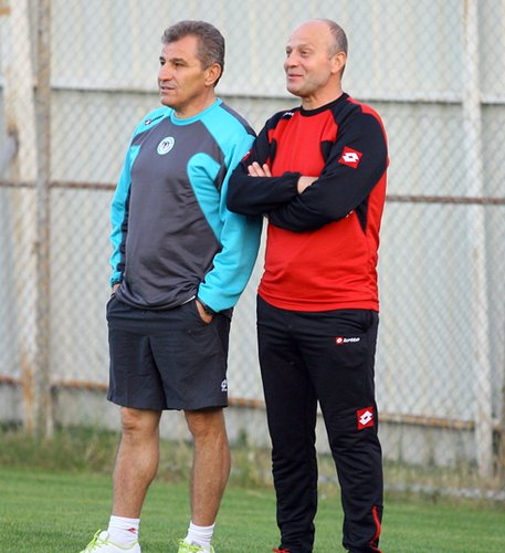 Hüsnü Özkara