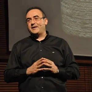 Sunay Akın
