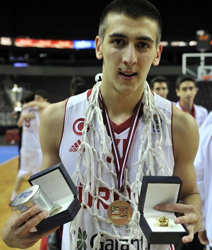 Kenan Sipahi