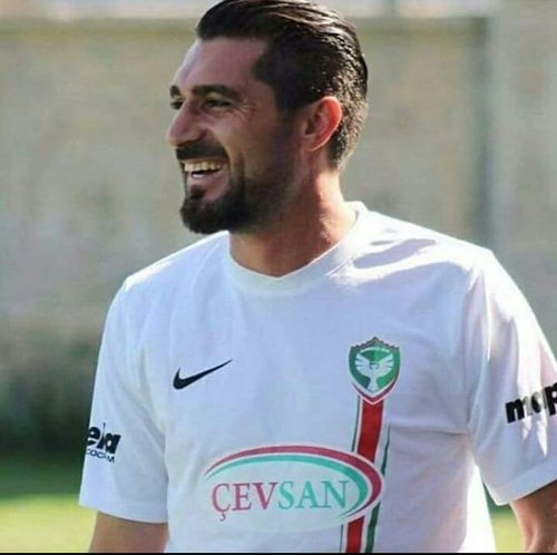 Şehmuz Özer