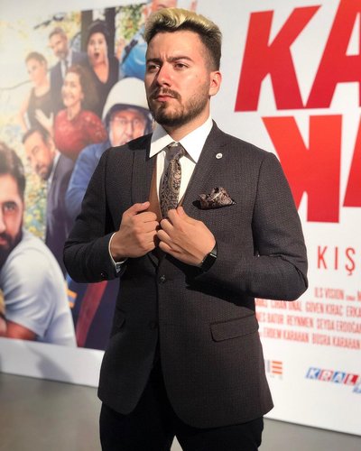 Enes Batur