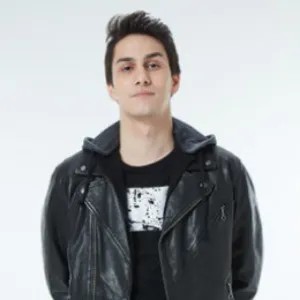 Sina Özer