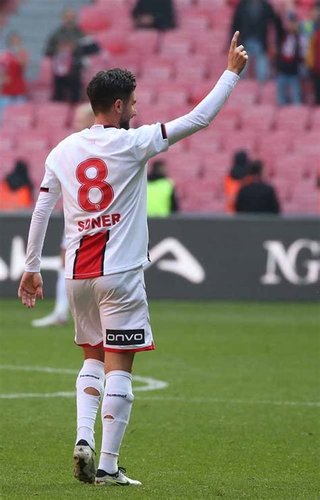 Soner Örnek