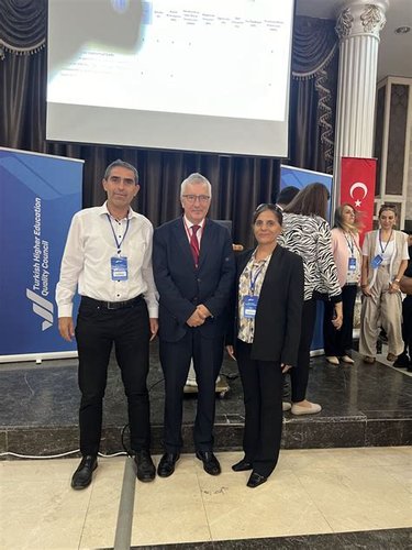 Özdemir Özgür
