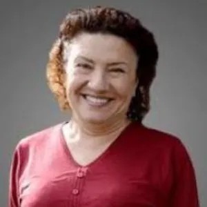 Ayşenil Şamlıoğlu