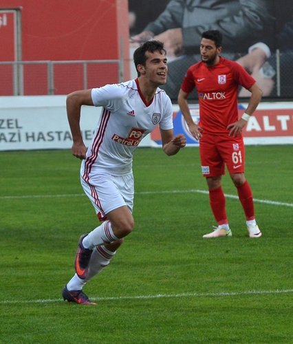 Barış Alıcı