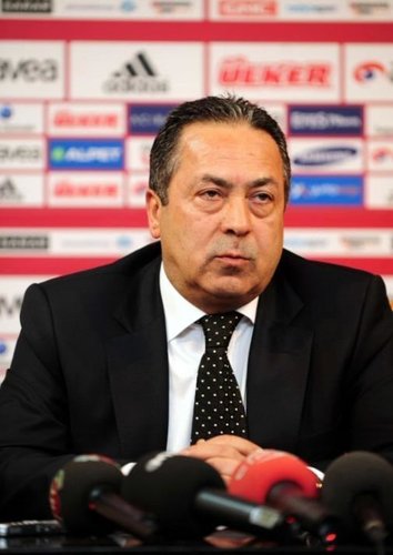 Adnan Sezgin
