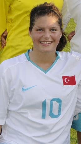 Leylâ Güngör