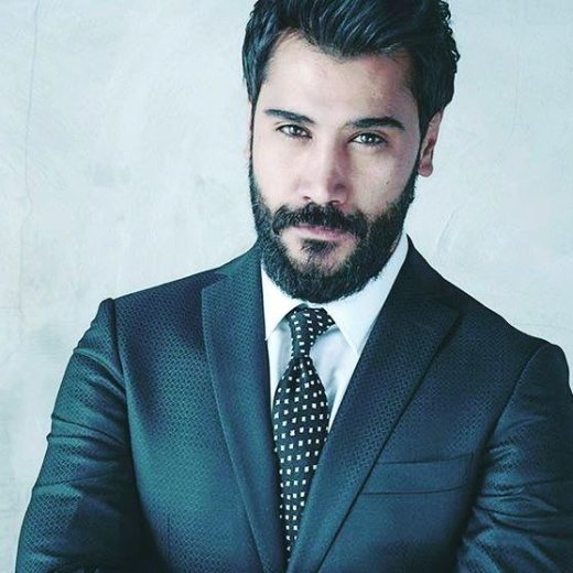Uğur Güneş
