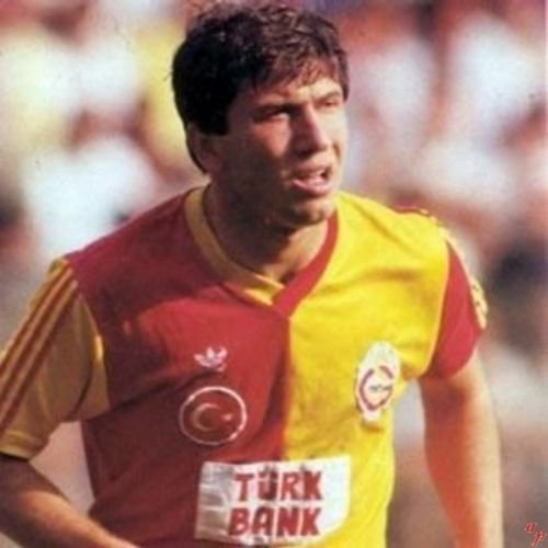 Tanju Çolak