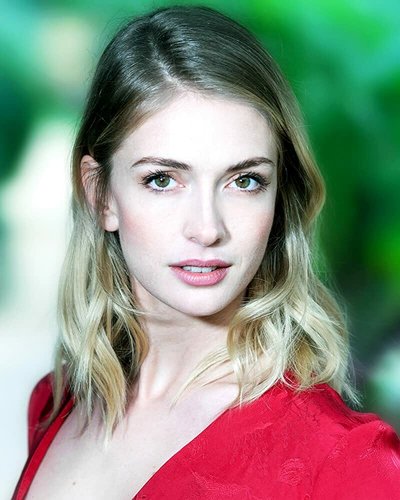 Yasemin Allen