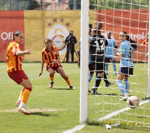 Eda Karataş