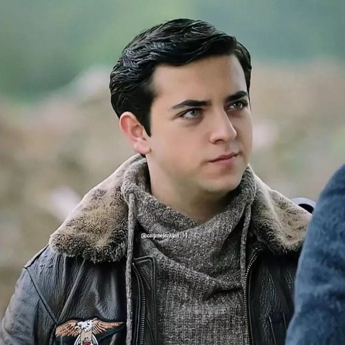 Cem Efe