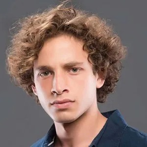 Cem Yiğit Üzümoğlu