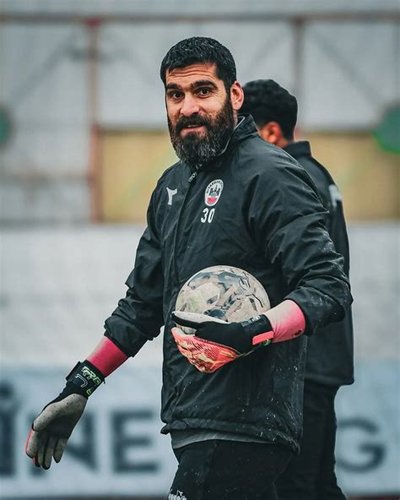 Zülküf Özer