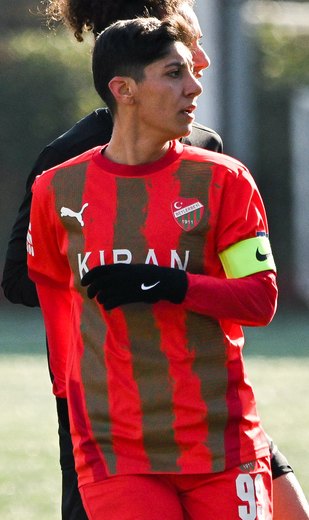 Derya Arhan