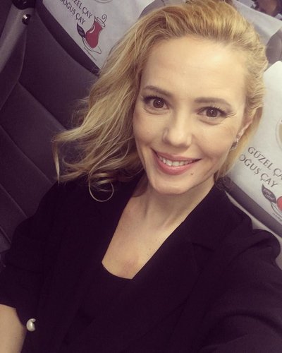 Tijen Karaş