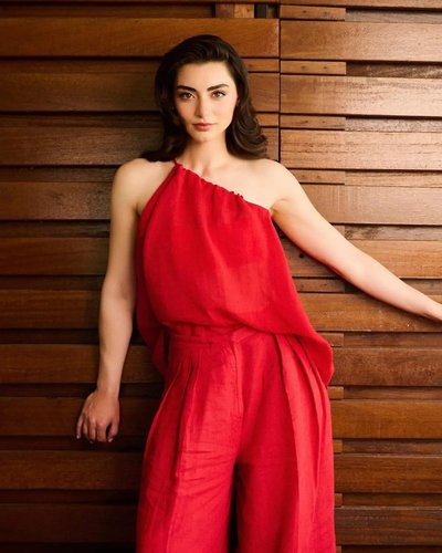 Özge Törer