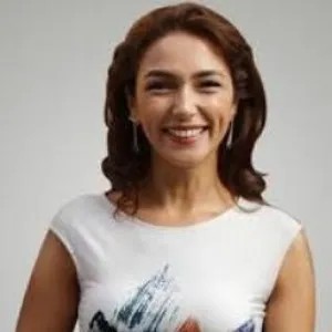 Şebnem Hassanisoughi