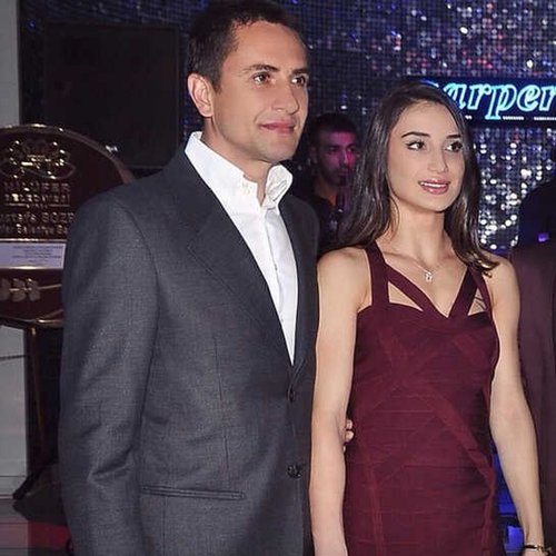 Emre Aşık