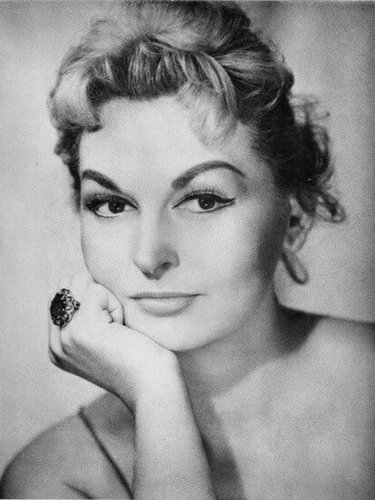 Lale Oraloğlu