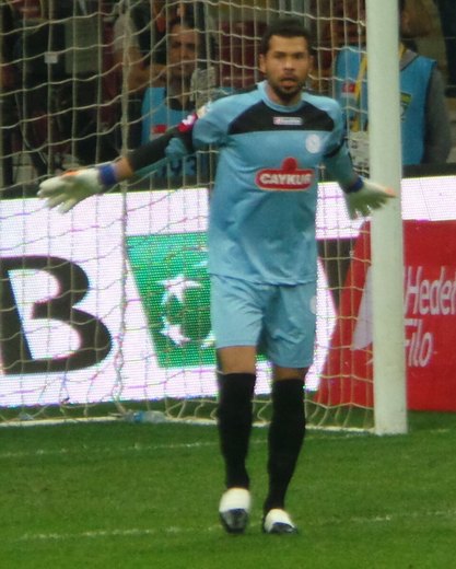 Serkan Kırıntılı