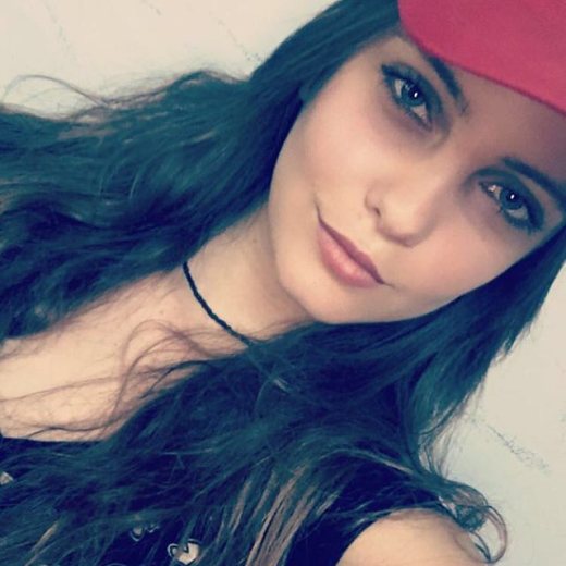 Hande Cömertler