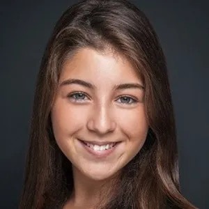 Doğa Zeynep Doğuşlu