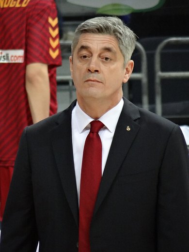 Oktay Mahmuti