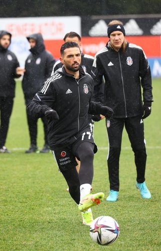 Aytuğ Batur Kömeç