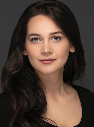 Gülsim Ali