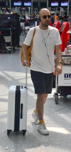 Bartu Küçükçağlayan
