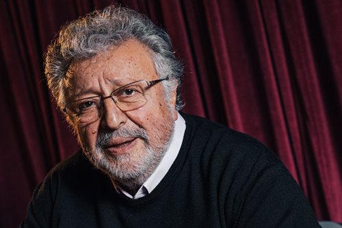 Metin Akpınar