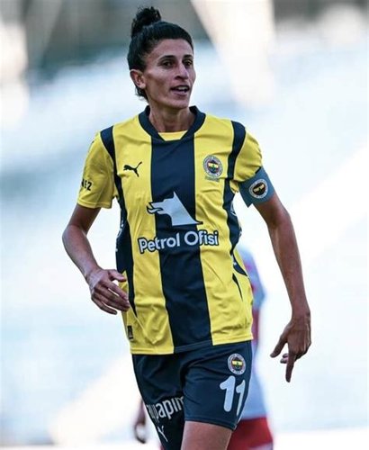 Yağmur Uraz