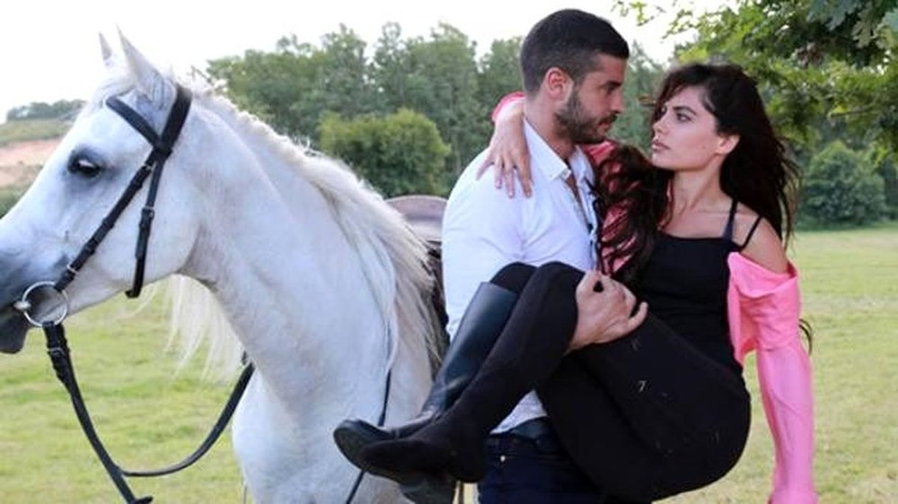 There's No Escaping Love (Aşktan Kaçılmaz)