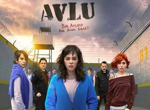 The Yard (Avlu)