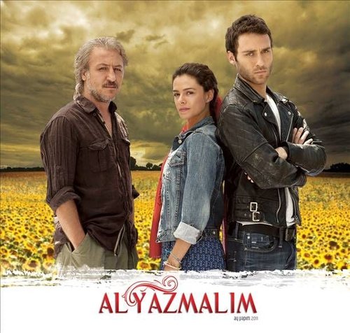 Mi bufanda roja (Al Yazmalım)