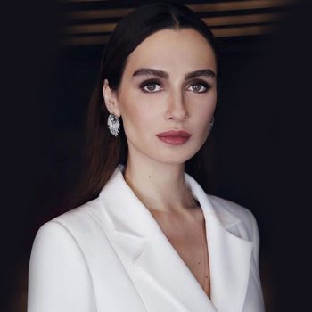 Birce Akalay Kimdir ?