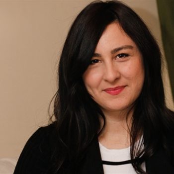 Yasemin Sakallıoğlu Kimdir ?