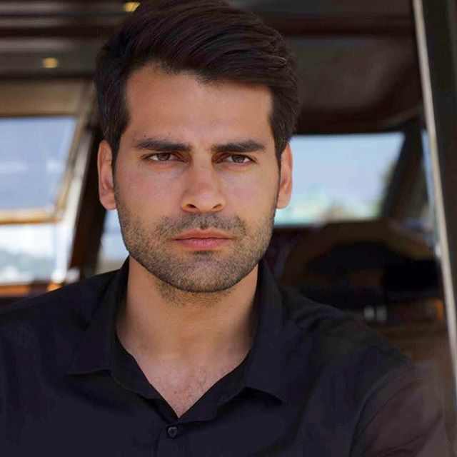 Adını Sen Koy Ömer (Erkan Meriç) Kaç Kilo?