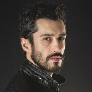 Emrah Akduman Kimdir ?