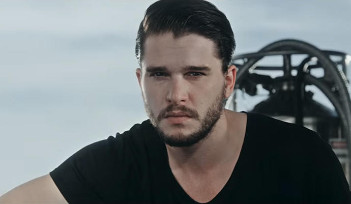 Game of Thrones Jon Snow (Kit Harington) Boyu Kaç?