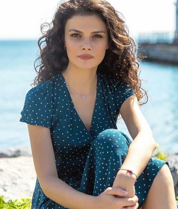 Kızım Dizisi Sevgi'nin (Sinem Ünal) Burcu Nedir?