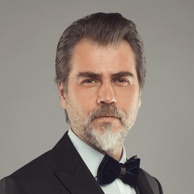 Hercai Dizisi Hazar (Serhat Tutumluer) Kimdir?